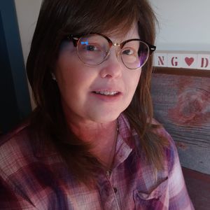 Meet your Posher, Georgianne